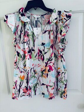 NWT Crown & Ivy Coral Floral Flutter Sleeve Fashion Woven Top Size S